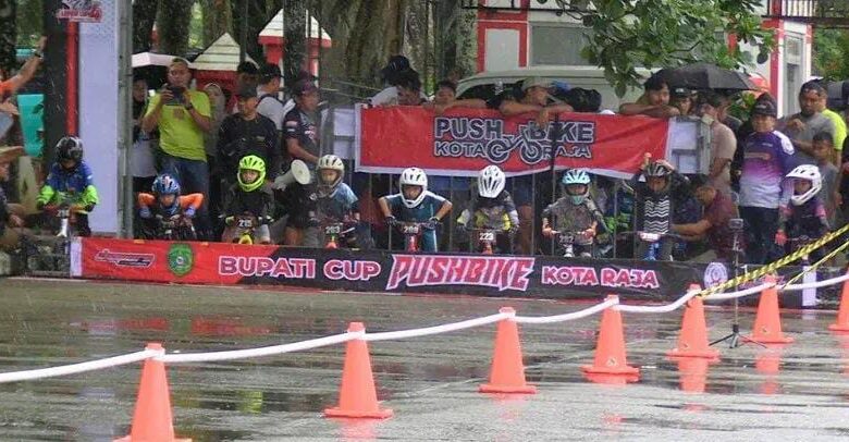 Dispora Kukar Gelorakan Pushbike untuk Tumbuhkan Juara Kecil & Karakter Kuat di Tenggarong