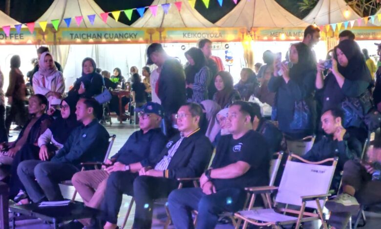 UMKM Muda Kukar Jadi Bintang di Pesta Raya Rasa Tenggarong: Kreativitas Meledak!